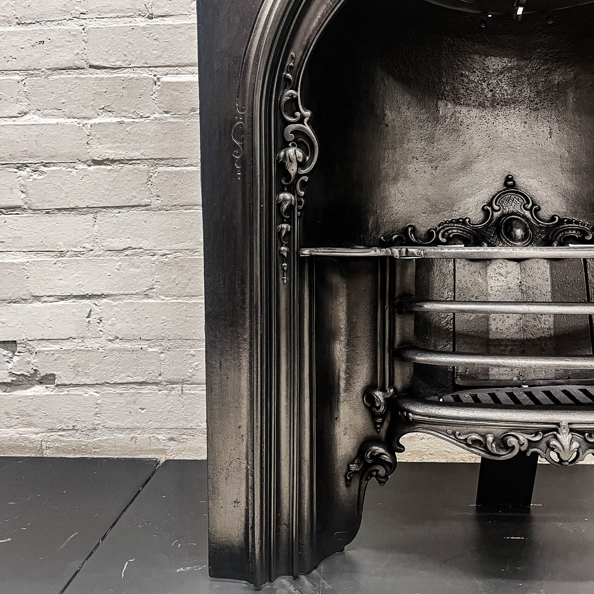Antique Early Victorian Cast Iron Arched Insert | The Architectural Forum
