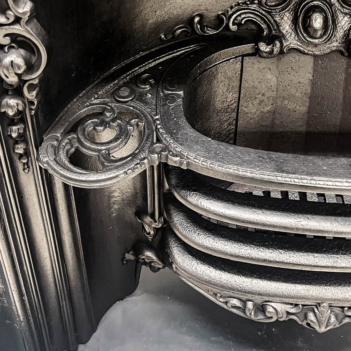 Antique Early Victorian Cast Iron Arched Insert | The Architectural Forum