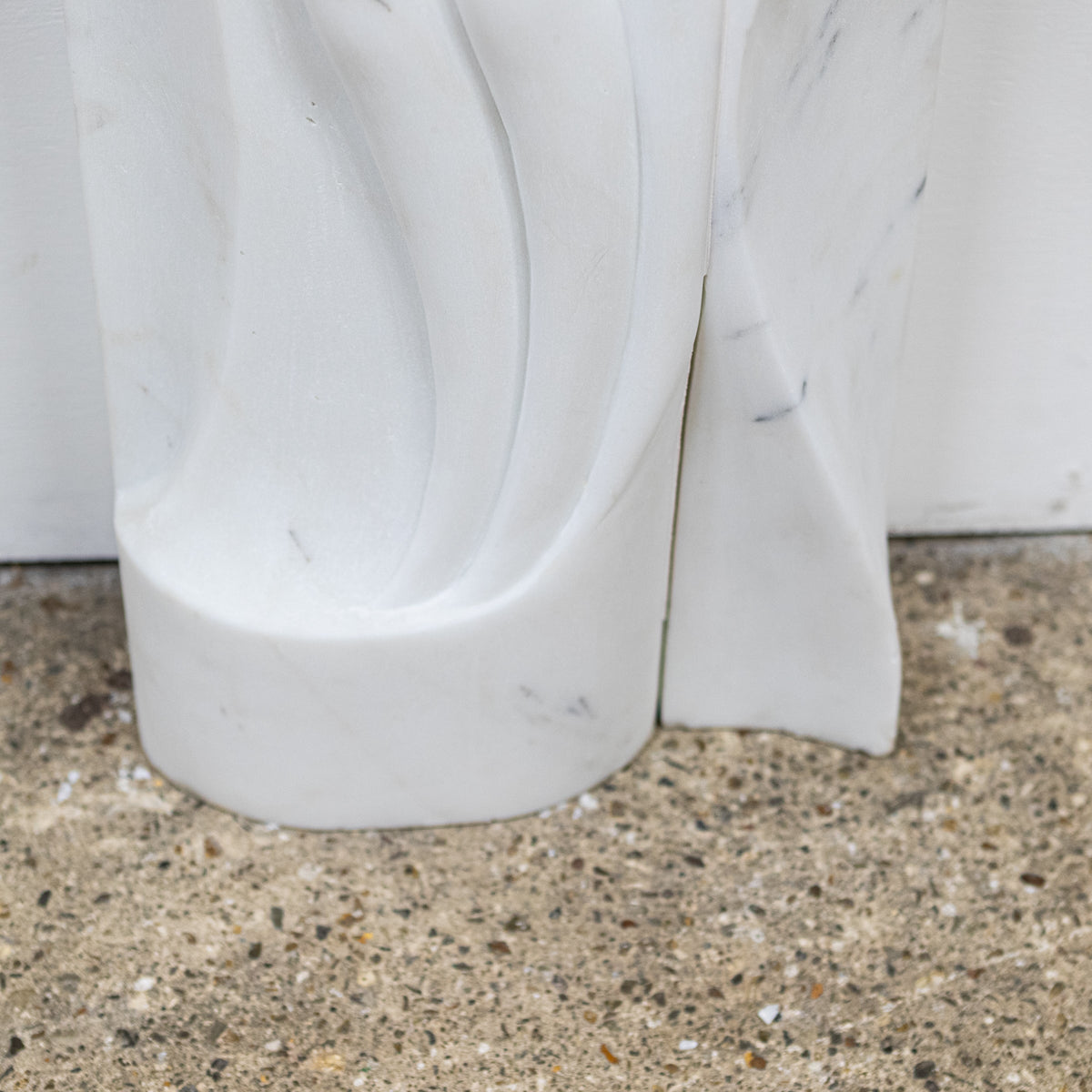Rare Finely Carved Statuary Marble Chimneypiece | The Architectural Forum
